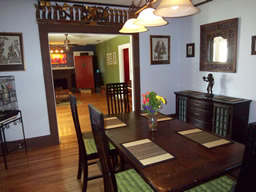 You'll enjoy great meals in this dining room!